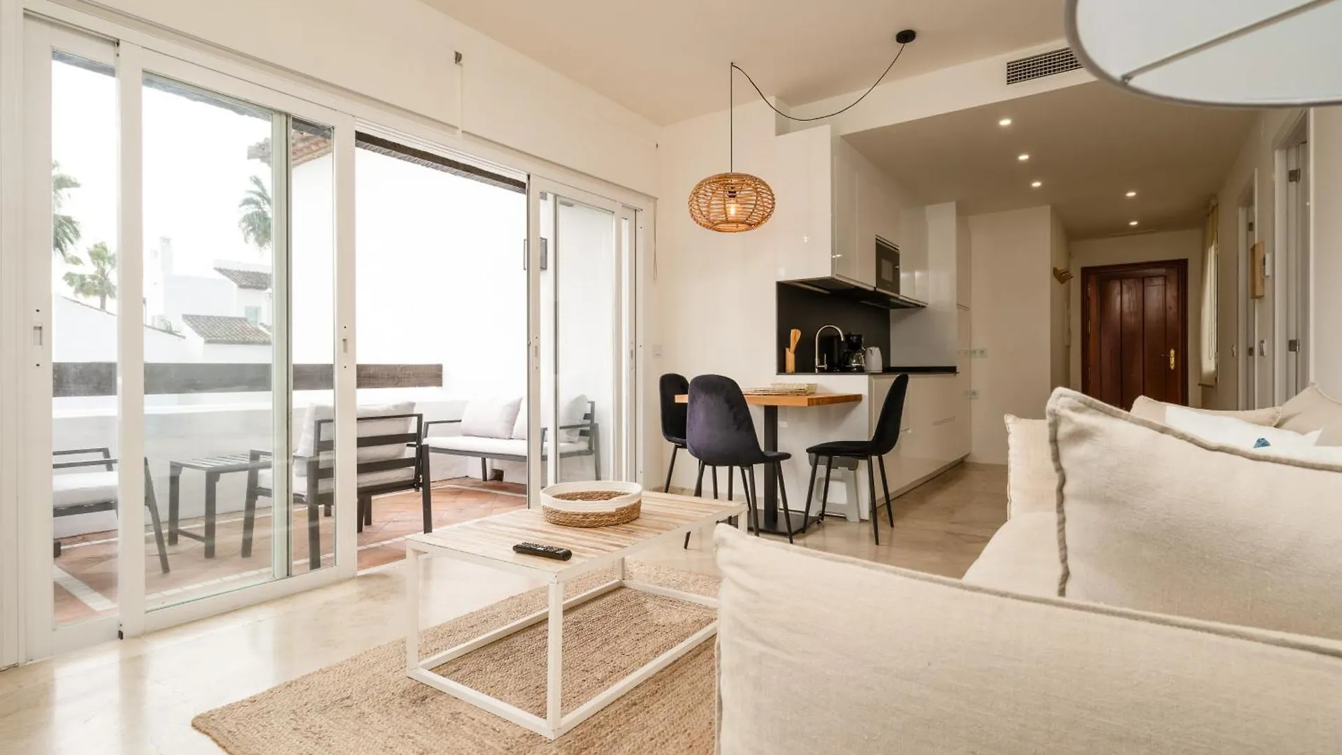 Costalita One Bedroom Apartment Estepona